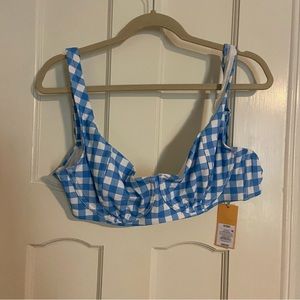 NWT D/DD Cup Blue Gingham Bikini Top